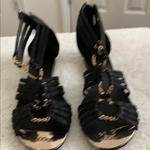 Aldo Woman Flats Size 9